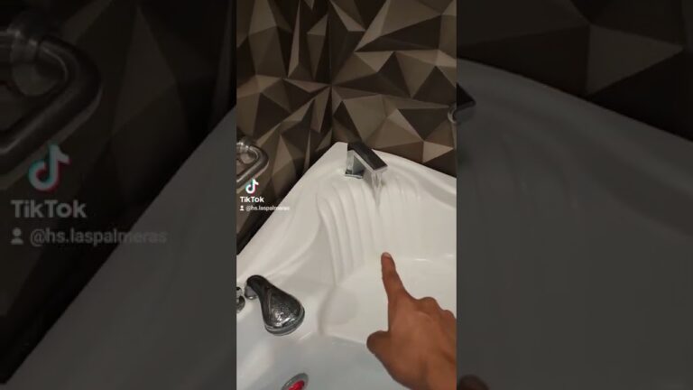 Gu&iacute;a Pr&aacute;ctica para Usar un Jacuzzi en Terapia de Flotaci&oacute;n